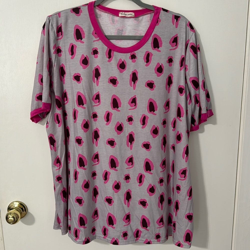 Southern Stitch pink cheetah shirt